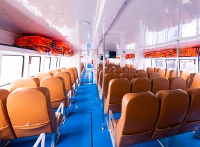 Nội thất Tàu cao tốc Mạnh Quang