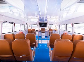 Nội thất Tàu cao tốc Mạnh Quang