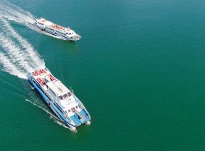 Tàu Mạnh Quang trên vịnh